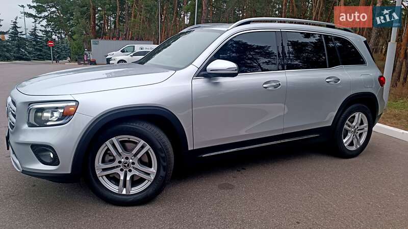 Позашляховик / Кросовер Mercedes-Benz GLB-Class 2019 в Києві