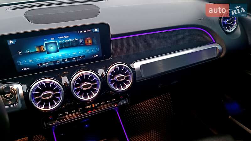 Позашляховик / Кросовер Mercedes-Benz GLB-Class 2019 в Києві