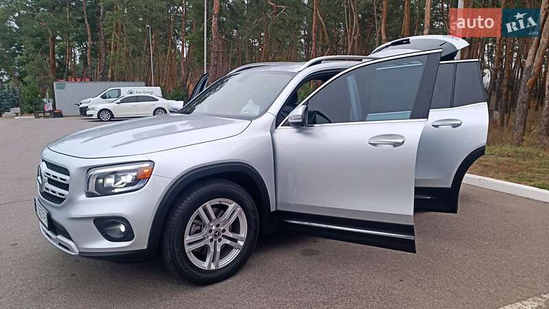 Позашляховик / Кросовер Mercedes-Benz GLB-Class 2019 в Києві