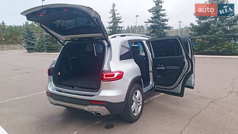 Позашляховик / Кросовер Mercedes-Benz GLB-Class 2019 в Києві