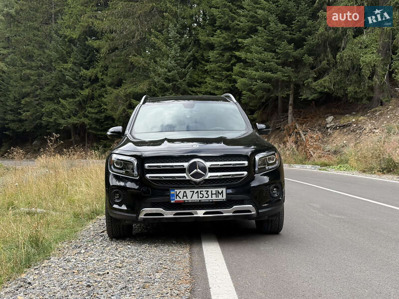 Позашляховик / Кросовер Mercedes-Benz GLB-Class 2020 в Києві фото 8 Позашляховик / Кросовер Mercedes-Benz GLB-Class 2020 в Києві