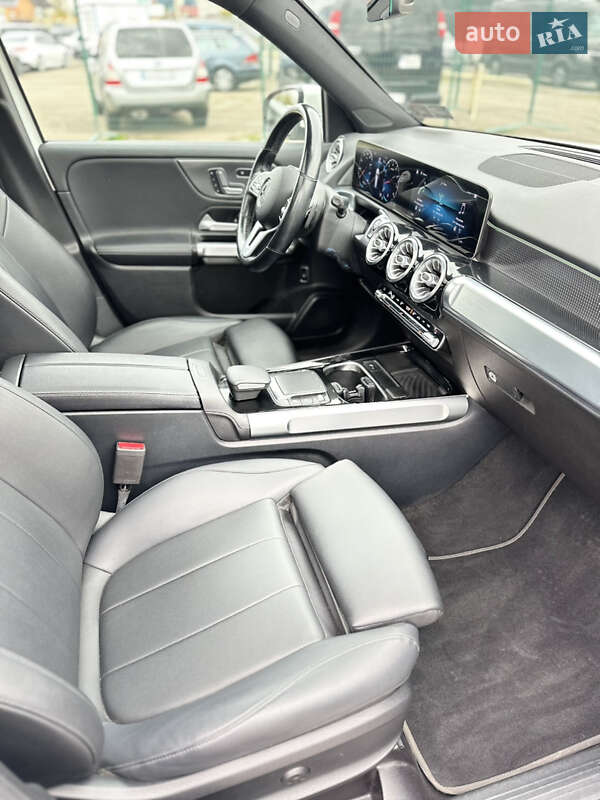 Внедорожник / Кроссовер Mercedes-Benz GLB-Class 2020 в Киеве фото 30 Внедорожник / Кроссовер Mercedes-Benz GLB-Class 2020 в Киеве