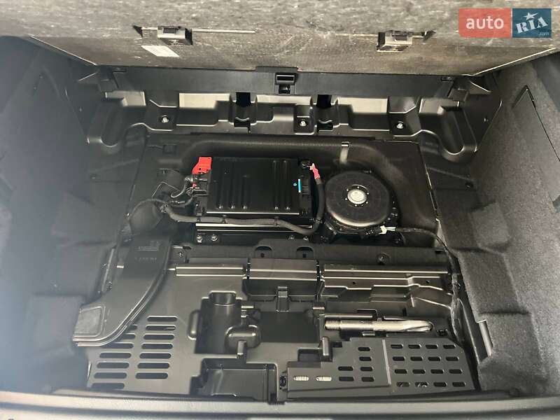 Внедорожник / Кроссовер Mercedes-Benz GLB-Class 2024 в Одессе фото 15 Внедорожник / Кроссовер Mercedes-Benz GLB-Class 2024 в Одессе