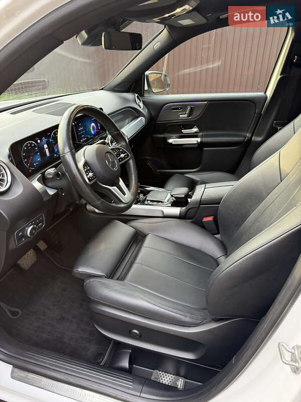 Внедорожник / Кроссовер Mercedes-Benz GLB-Class 2021 в Киеве