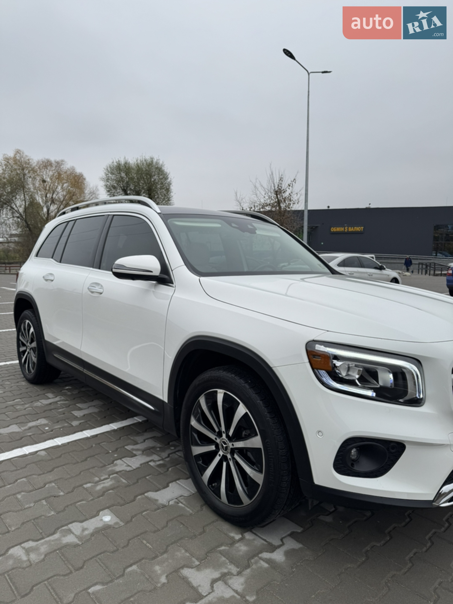 2023 Mercedes-Benz GLB - мініатюра 10