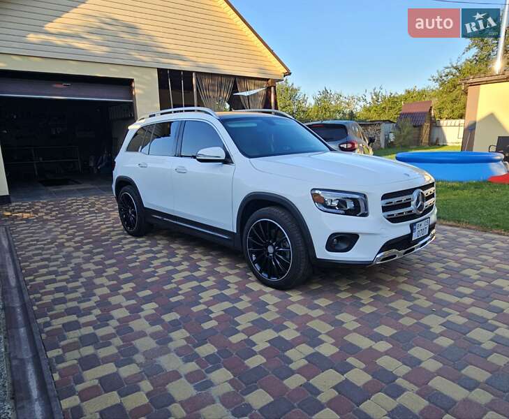 Внедорожник / Кроссовер Mercedes-Benz GLB-Class 2022 в Киеве фото 2 Внедорожник / Кроссовер Mercedes-Benz GLB-Class 2022 в Киеве