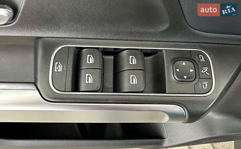 Внедорожник / Кроссовер Mercedes-Benz GLB-Class 2021 в Львове