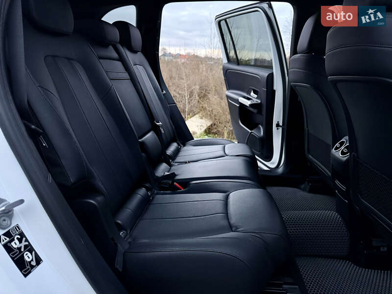 Позашляховик / Кросовер Mercedes-Benz GLB-Class 2020 в Тернополі фото 67 Позашляховик / Кросовер Mercedes-Benz GLB-Class 2020 в Тернополі