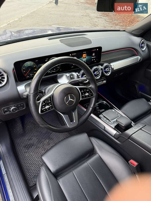 Внедорожник / Кроссовер Mercedes-Benz GLB-Class 2021 в Киеве фото 18 Внедорожник / Кроссовер Mercedes-Benz GLB-Class 2021 в Киеве
