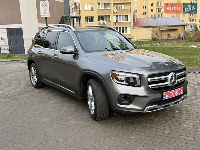 Внедорожник / Кроссовер Mercedes-Benz GLB-Class 2020 в Новояворовске