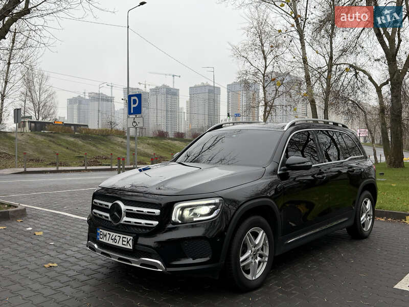 Позашляховик / Кросовер Mercedes-Benz GLB-Class 2020 в Києві