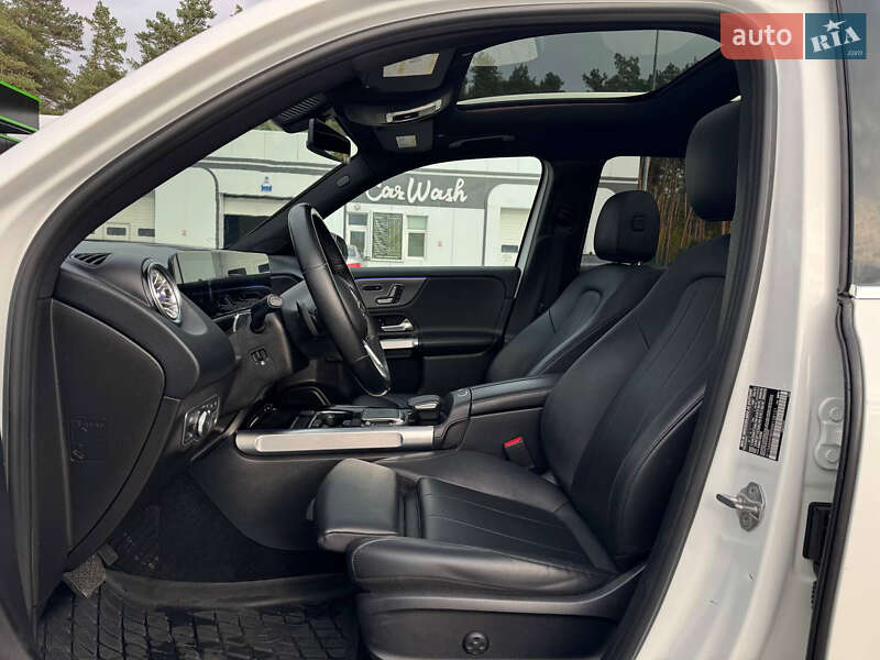 Внедорожник / Кроссовер Mercedes-Benz GLB-Class 2021 в Буче