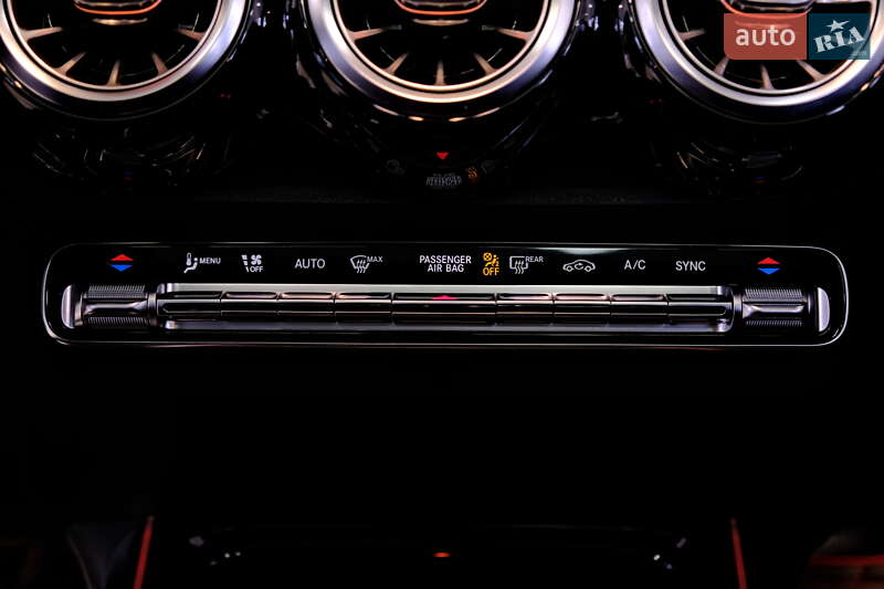 Внедорожник / Кроссовер Mercedes-Benz GLB-Class 2020 в Одессе