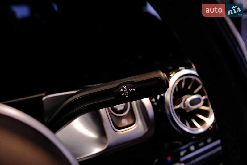 Внедорожник / Кроссовер Mercedes-Benz GLB-Class 2020 в Одессе