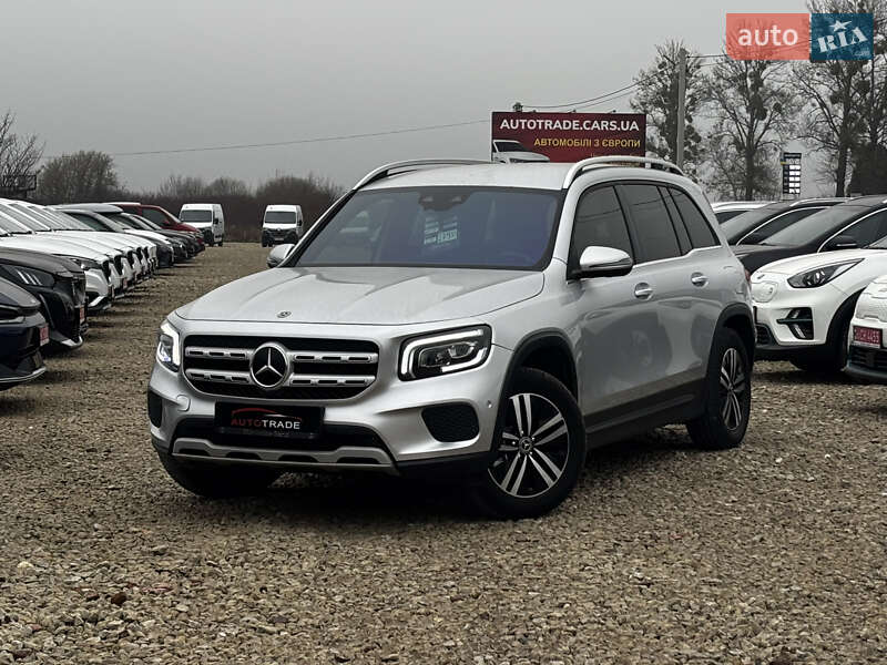 Mercedes-Benz GLB-Class 2021