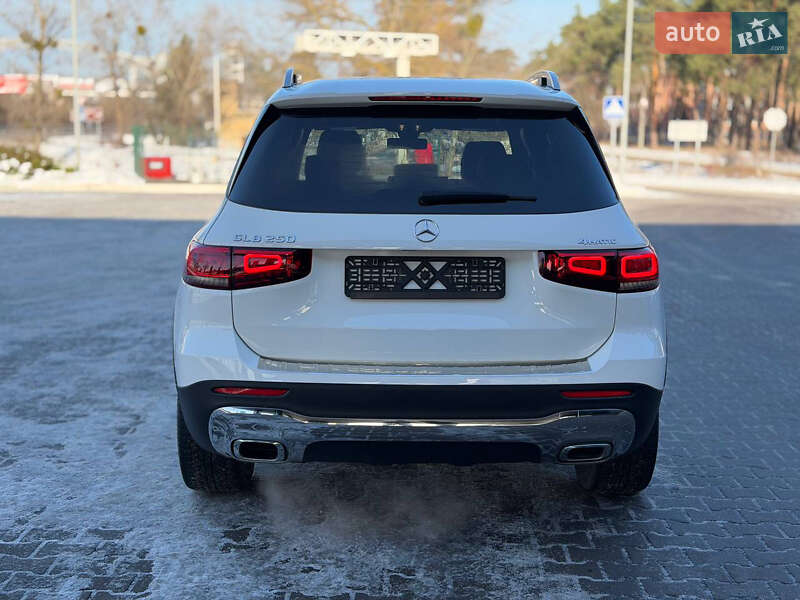 Внедорожник / Кроссовер Mercedes-Benz GLB-Class 2021 в Киеве фото 12 Внедорожник / Кроссовер Mercedes-Benz GLB-Class 2021 в Киеве