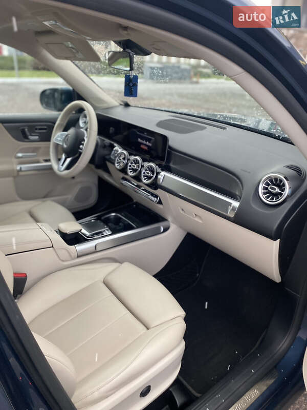 Внедорожник / Кроссовер Mercedes-Benz GLB-Class 2020 в Мукачево