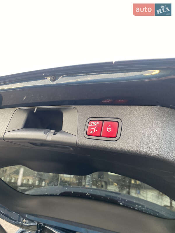 Внедорожник / Кроссовер Mercedes-Benz GLB-Class 2020 в Мукачево