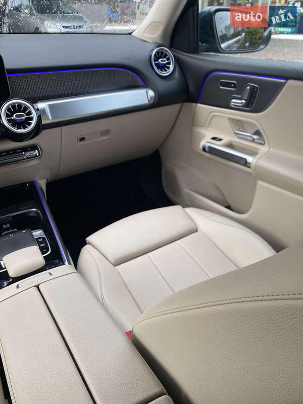 Внедорожник / Кроссовер Mercedes-Benz GLB-Class 2020 в Мукачево