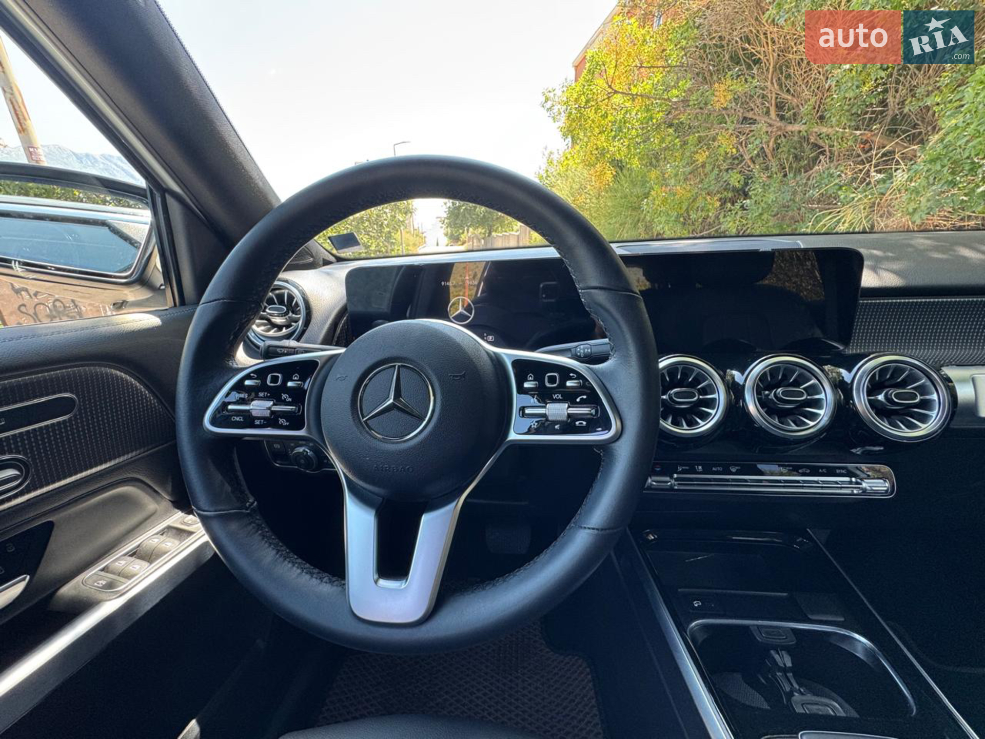 2022 Mercedes-Benz GLB - мініатюра 13