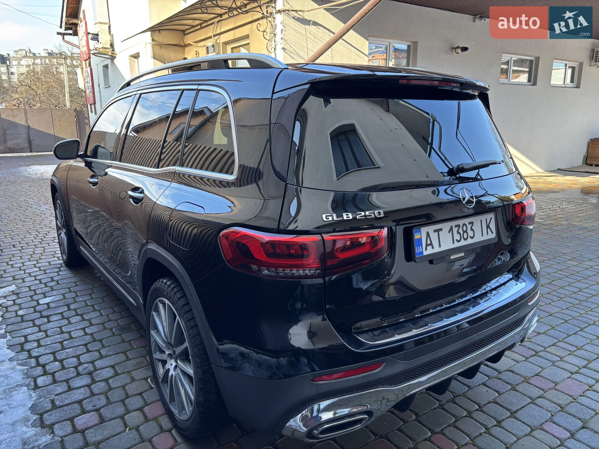 2021 Mercedes-Benz GLB - мініатюра 7