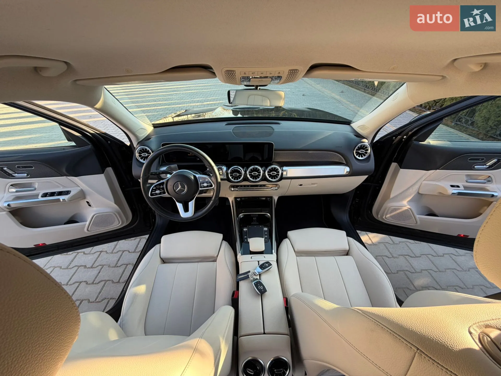 2021 Mercedes-Benz GLB - мініатюра 32