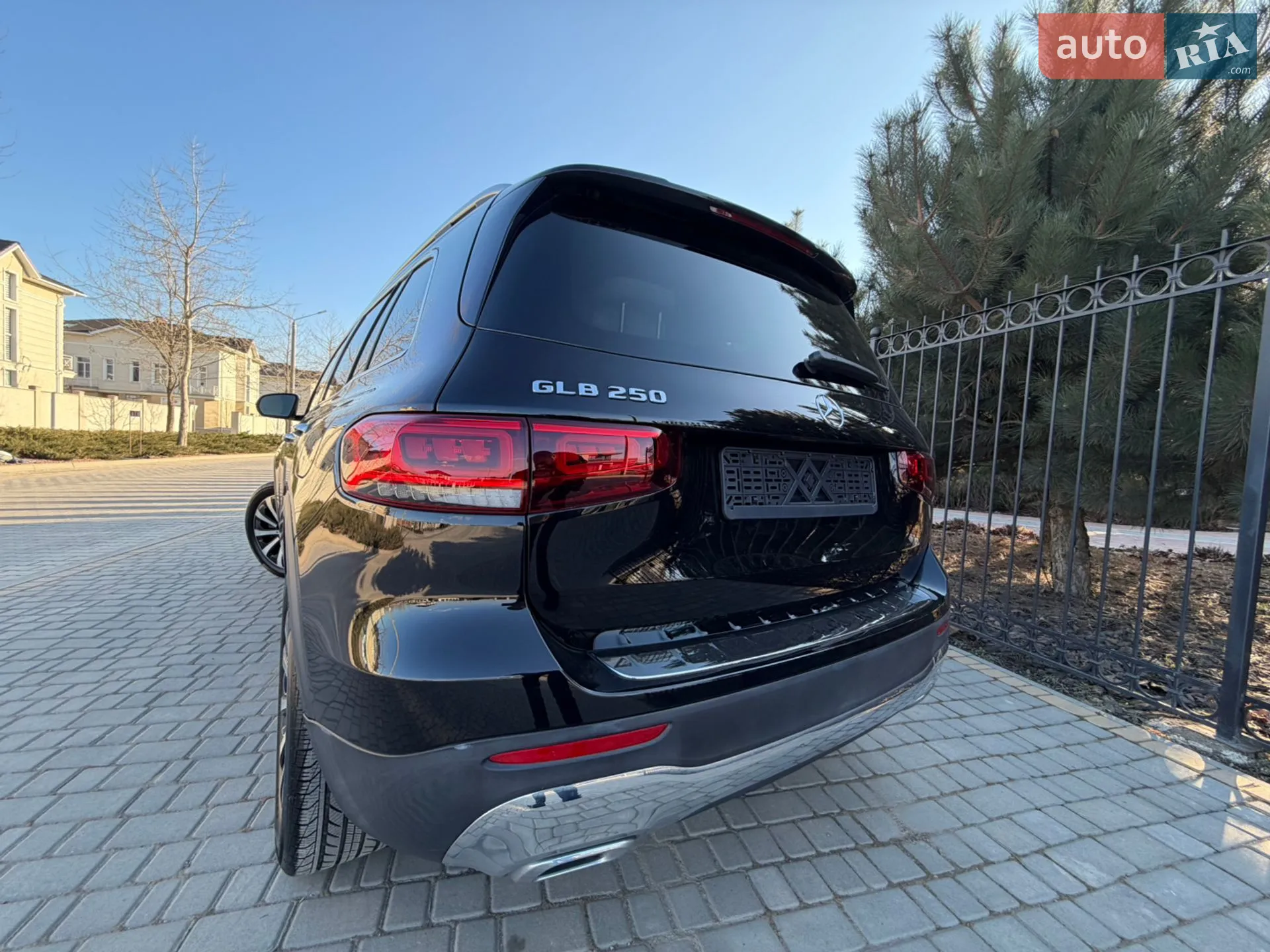 2021 Mercedes-Benz GLB - мініатюра 44