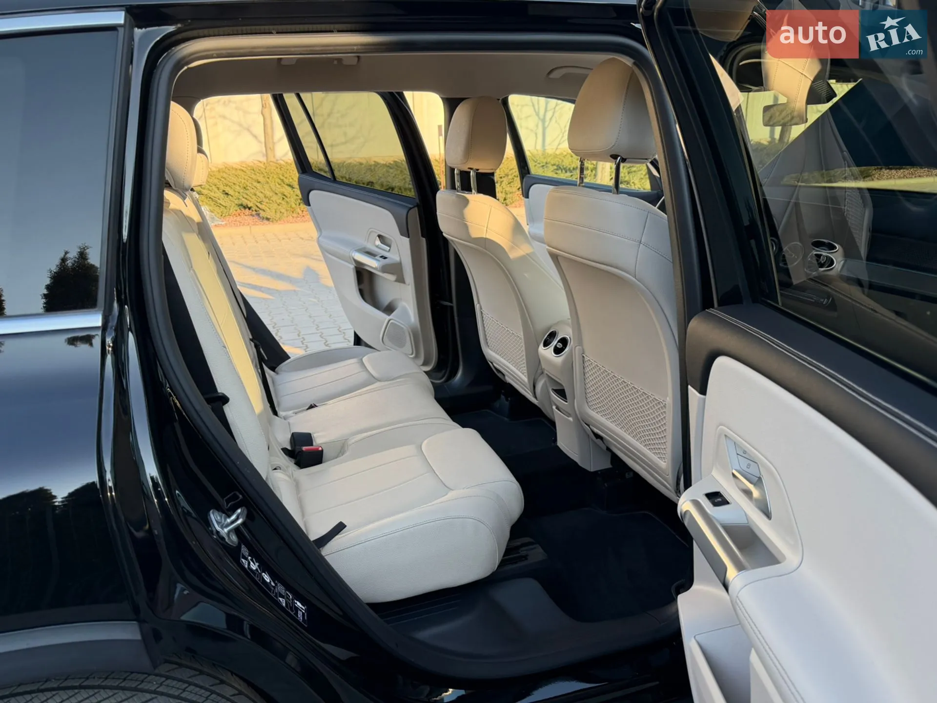 2021 Mercedes-Benz GLB - мініатюра 51