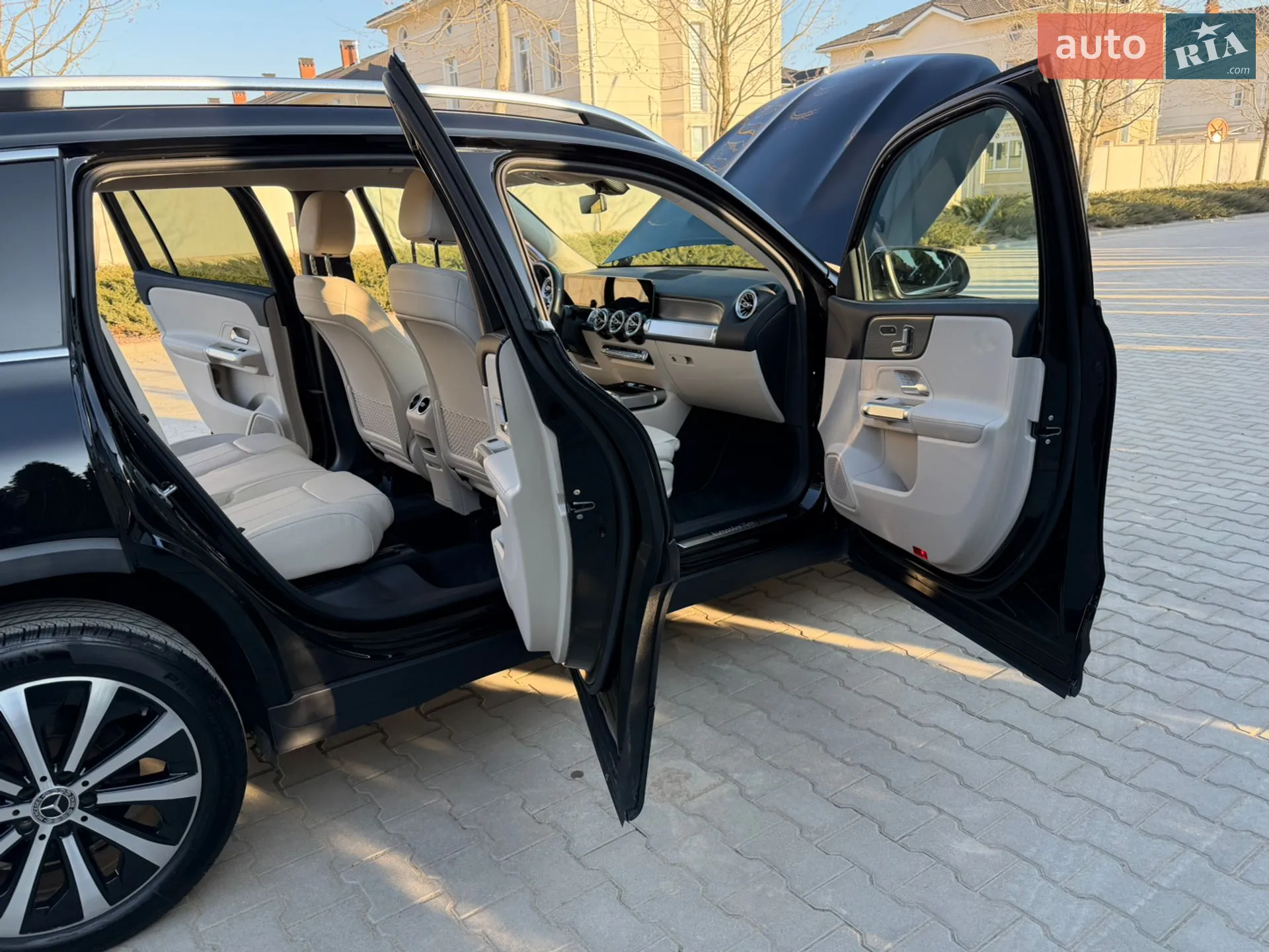 2021 Mercedes-Benz GLB - мініатюра 50