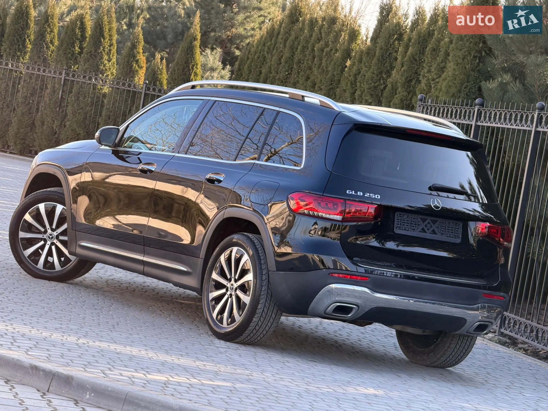 2021 Mercedes-Benz GLB - мініатюра 70