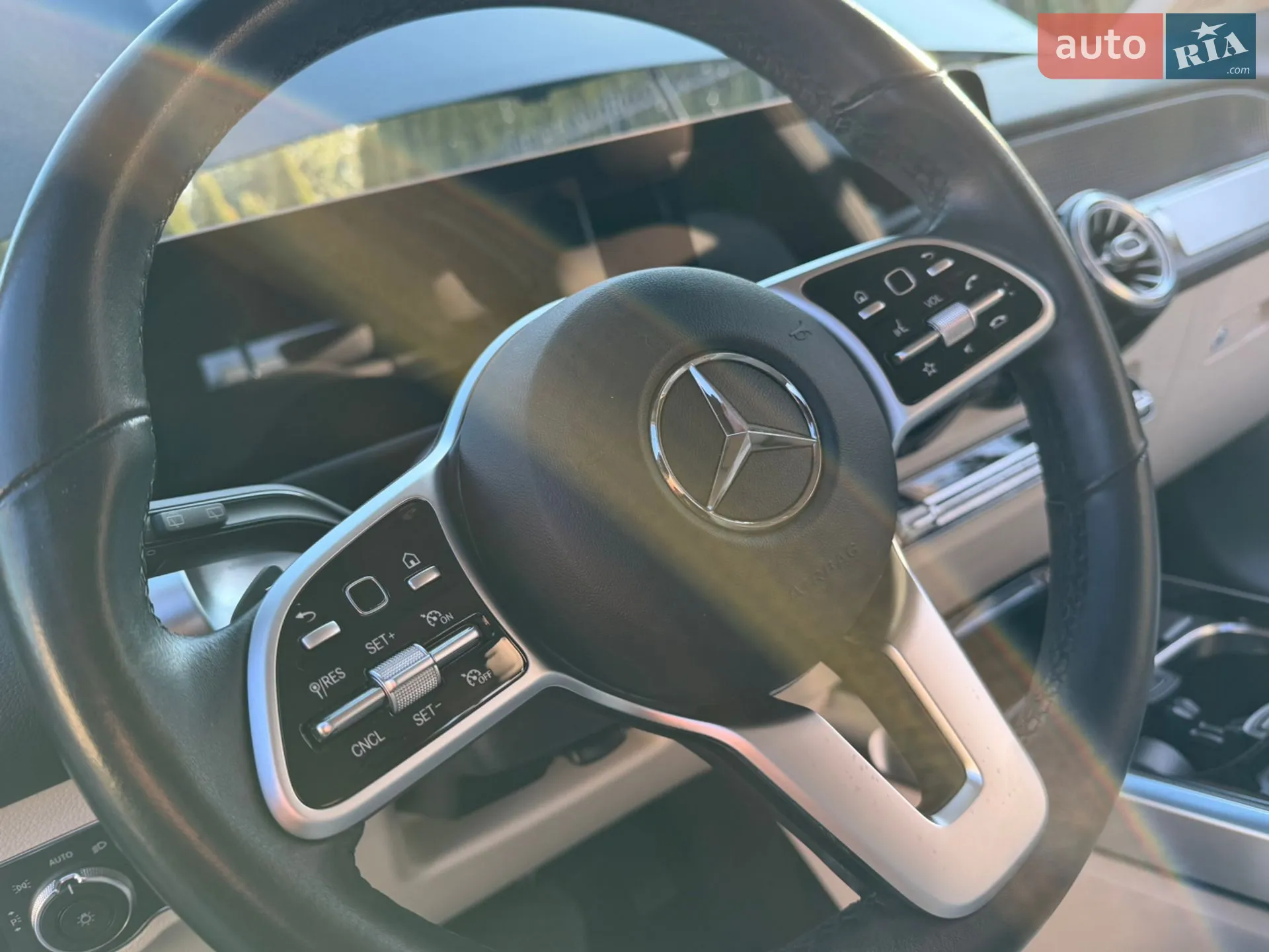 2021 Mercedes-Benz GLB - мініатюра 90