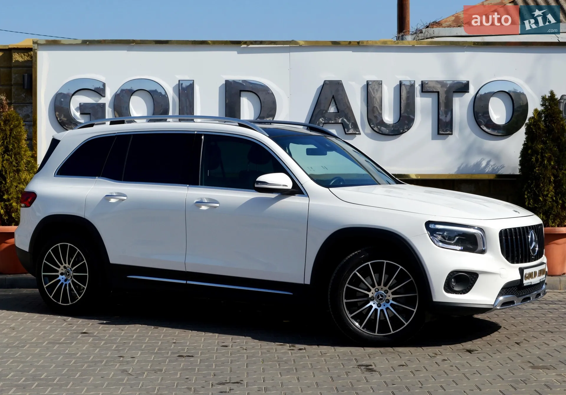 2020 Mercedes-Benz GLB - мініатюра 2