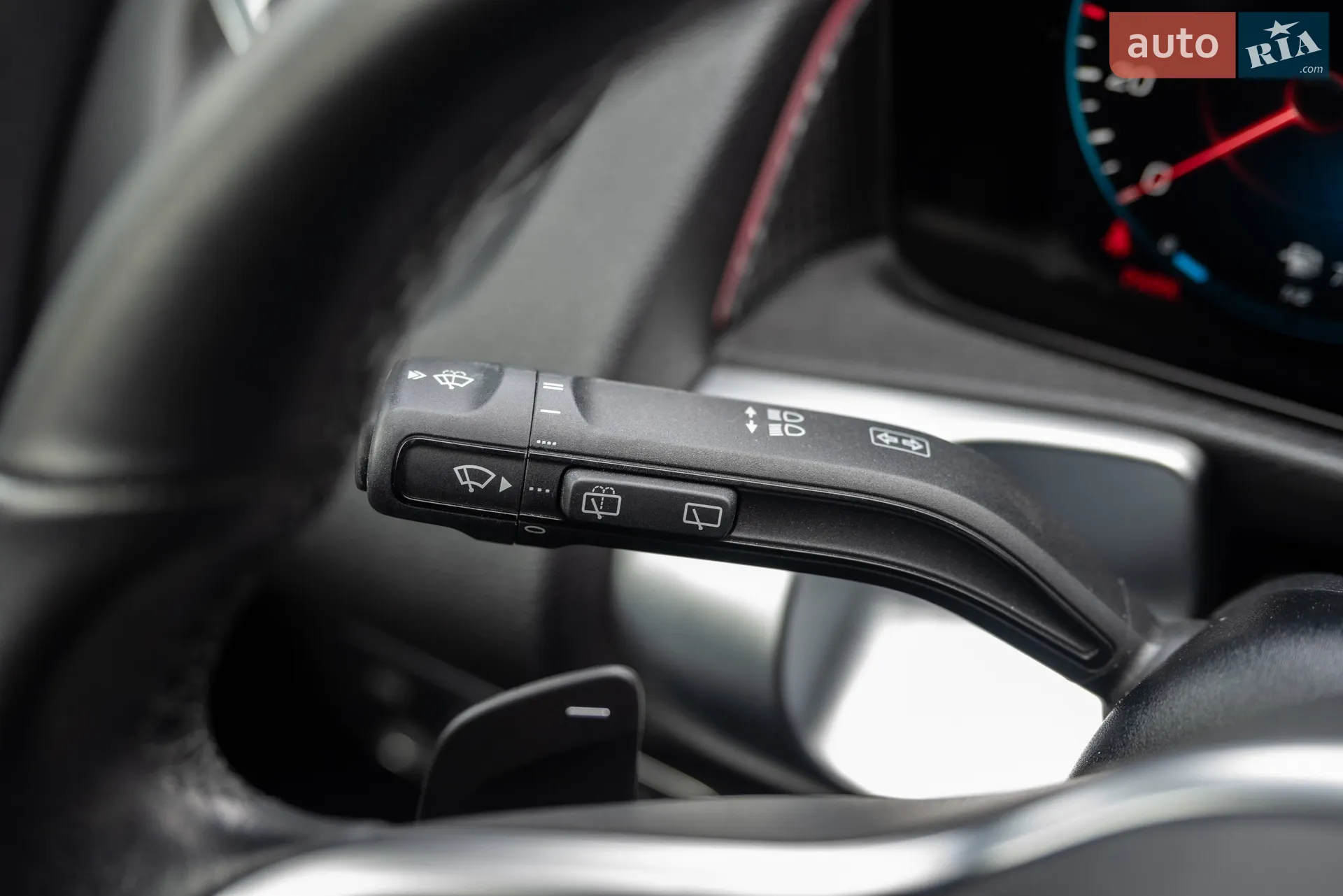 2022 Mercedes-Benz GLB - мініатюра 40