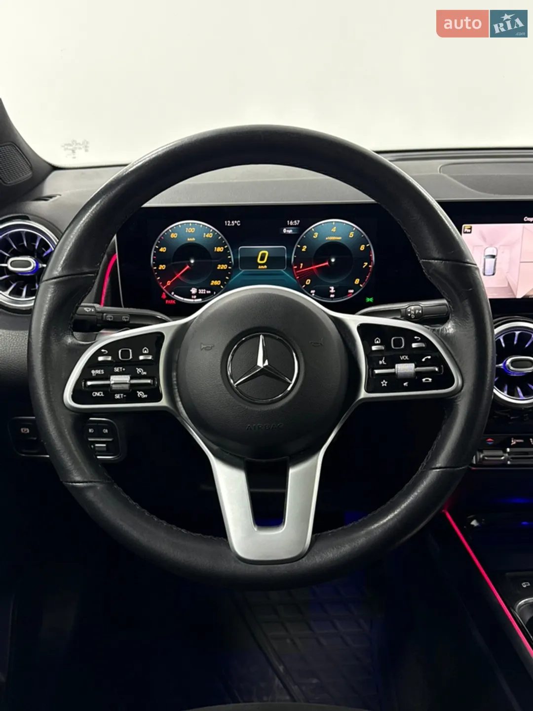 2019 Mercedes-Benz GLB - мініатюра 23