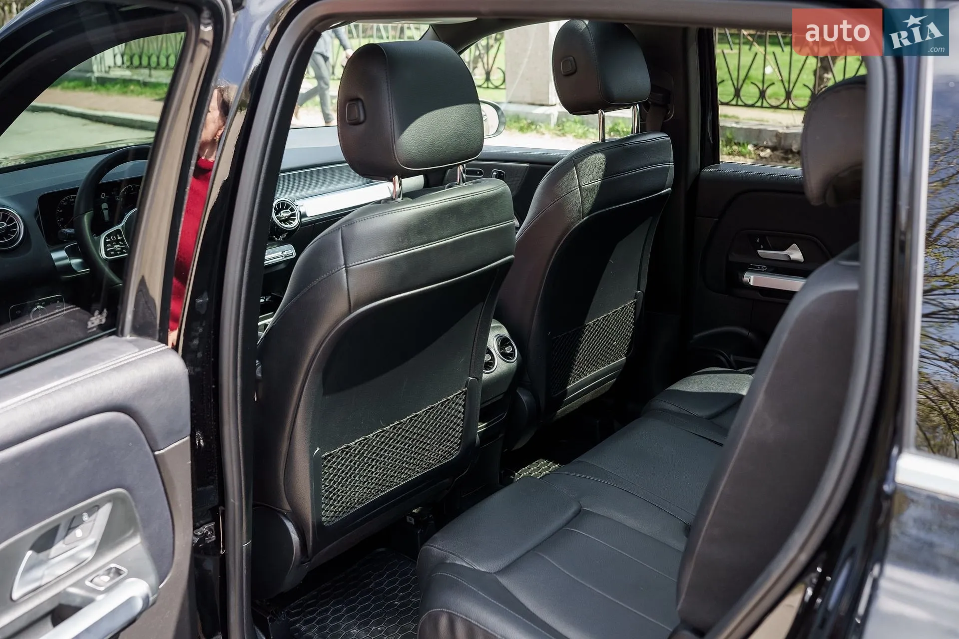 2019 Mercedes-Benz GLB - мініатюра 37