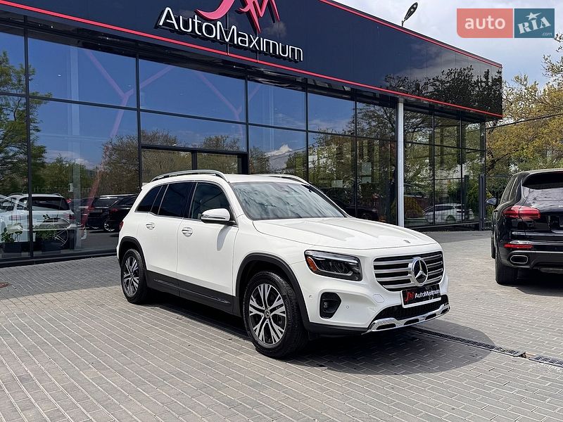 Mercedes-Benz GLB-Class 2024