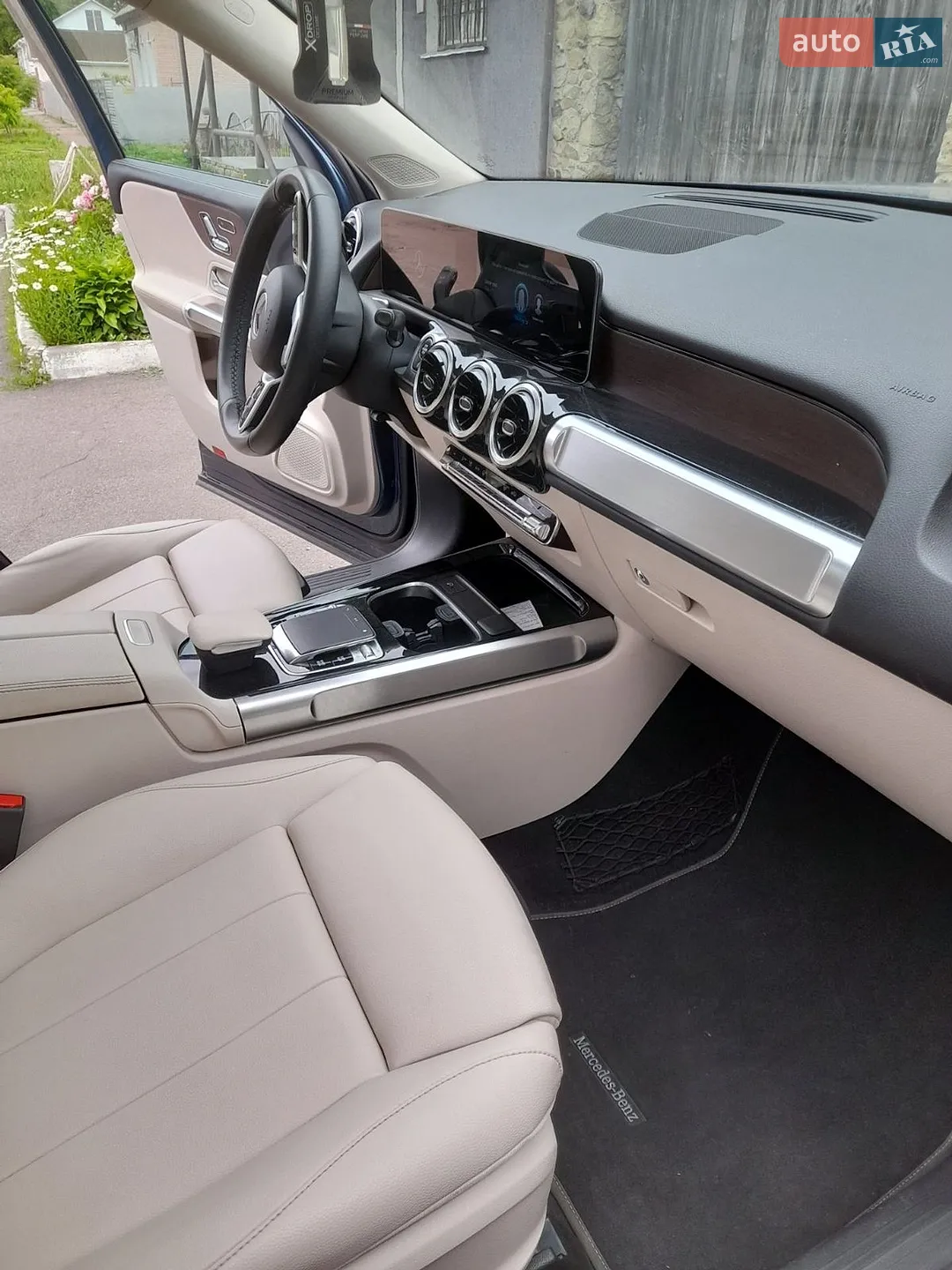 2020 Mercedes-Benz GLB - мініатюра 30