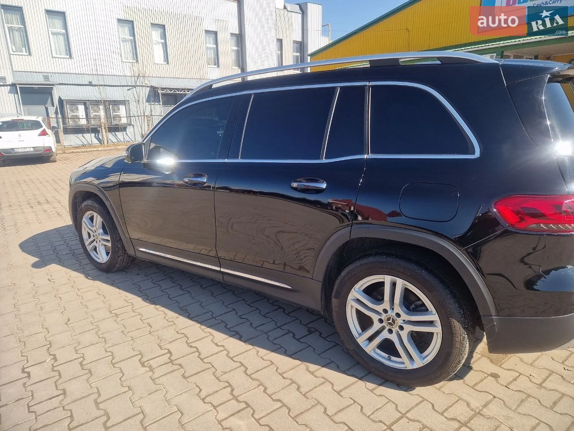2023 Mercedes-Benz GLB - мініатюра 21