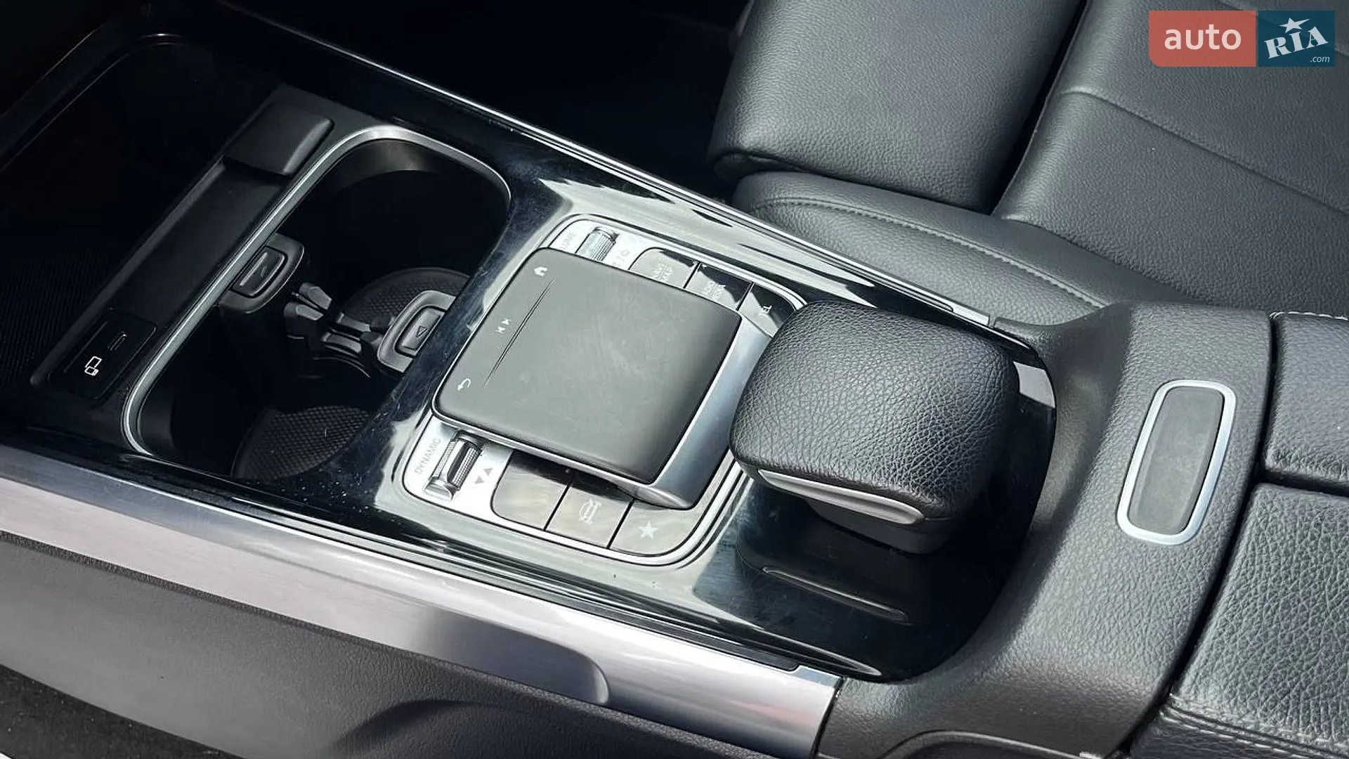 2020 Mercedes-Benz GLB - мініатюра 15