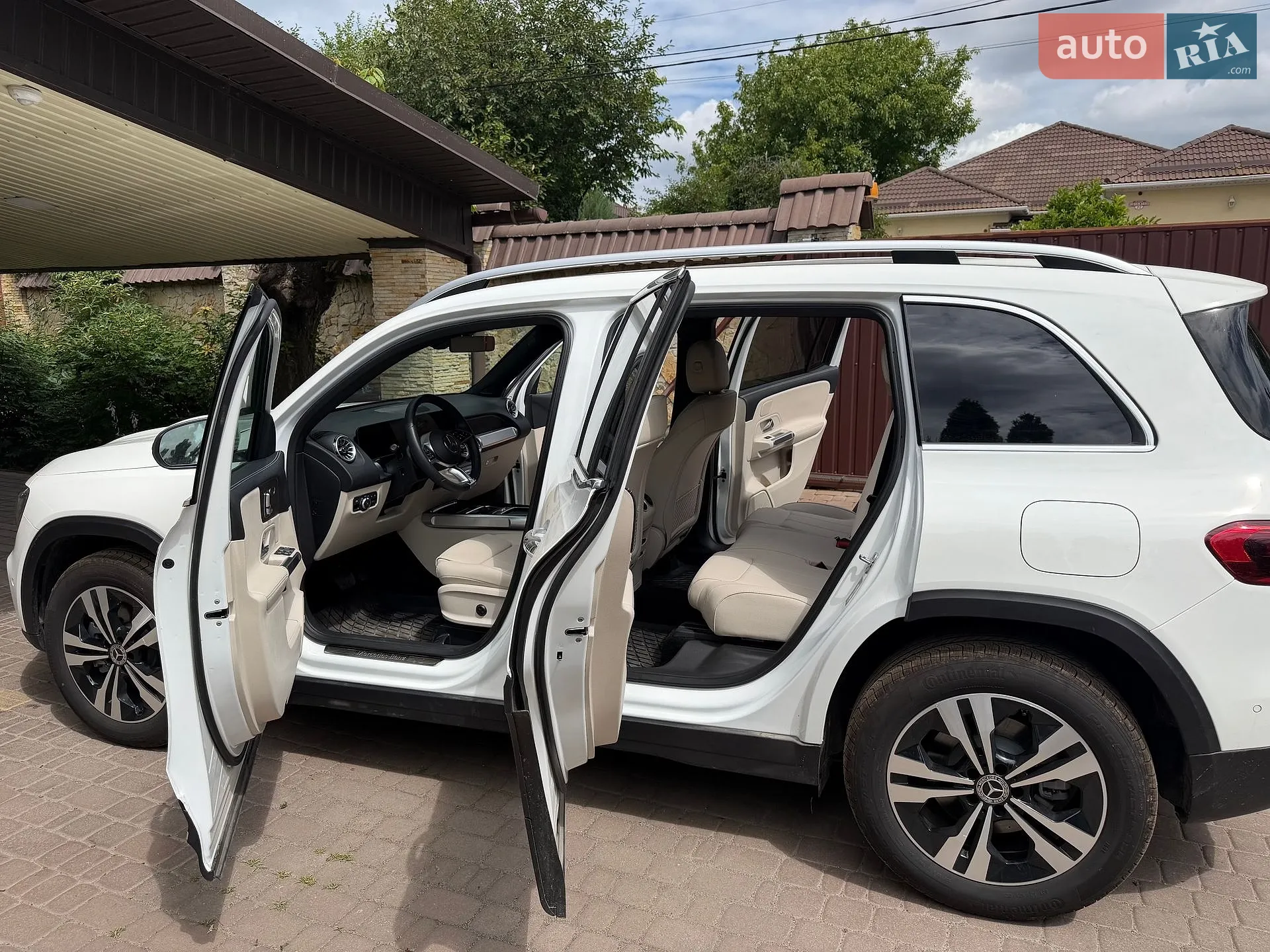 2025 Mercedes-Benz GLB - мініатюра 4