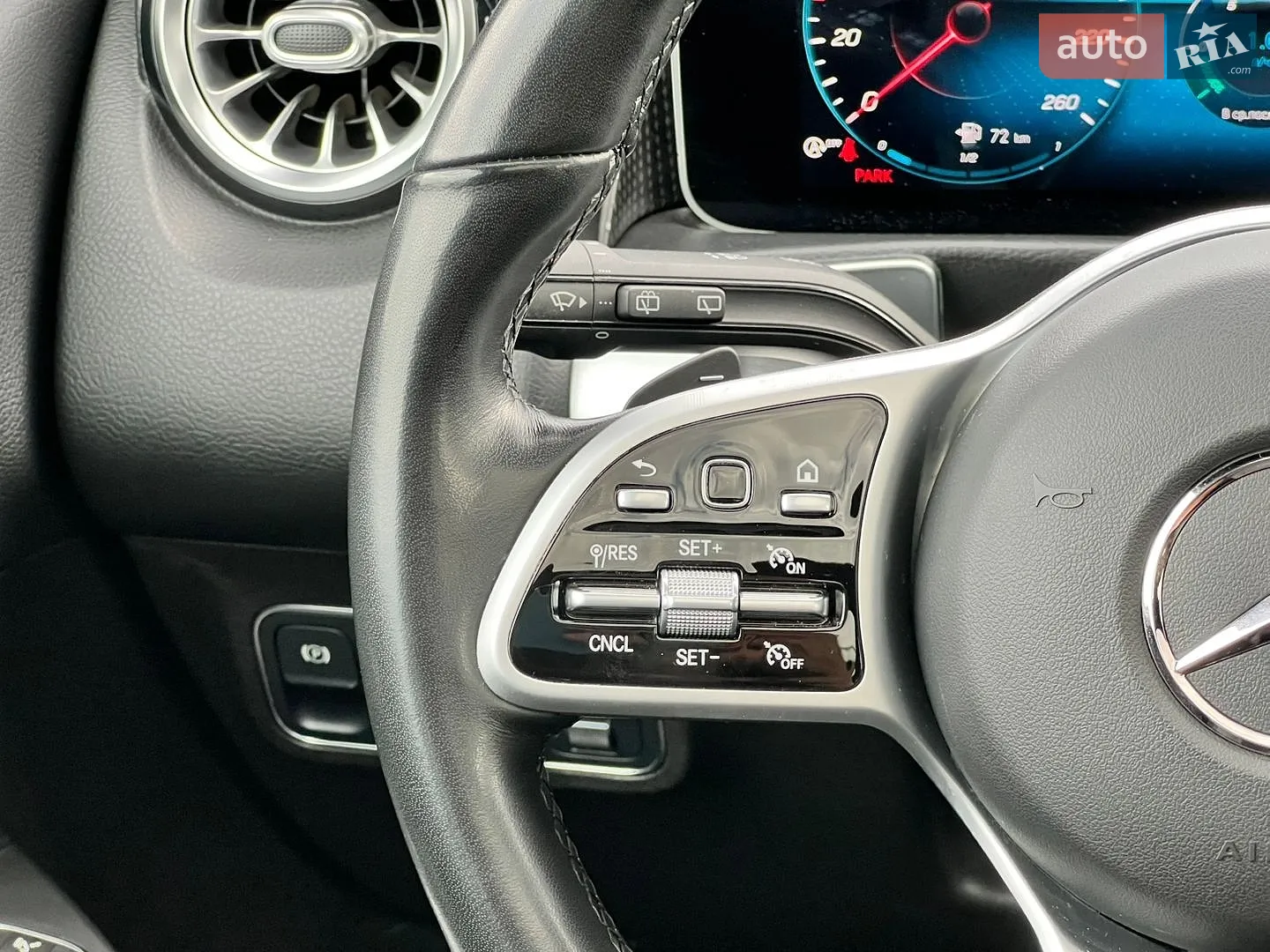 2022 Mercedes-Benz GLB - мініатюра 35