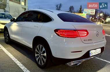 Внедорожник / Кроссовер Mercedes-Benz GLC-Class Coupe 2017 в 