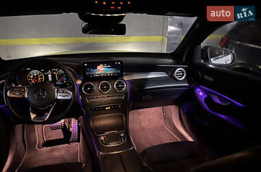 Позашляховик / Кросовер Mercedes-Benz GLC-Class Coupe 2021 в 