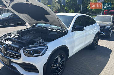 Позашляховик / Кросовер Mercedes-Benz GLC-Class Coupe 2021 в 