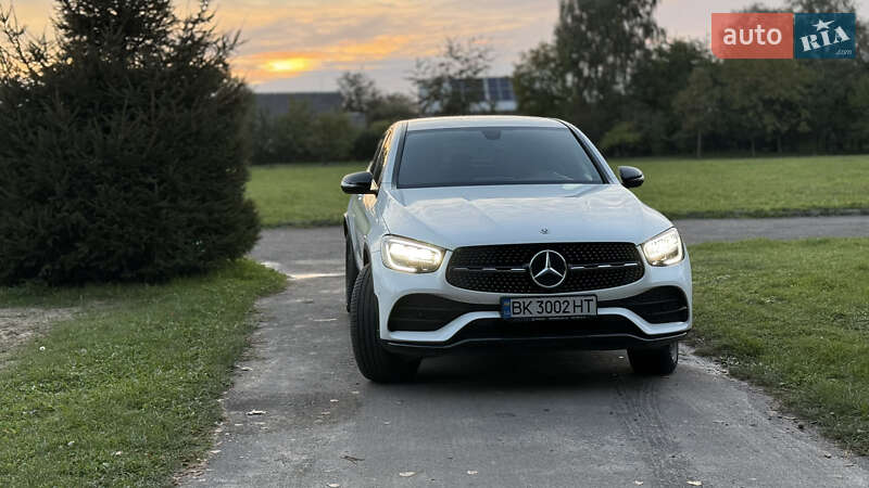 Позашляховик / Кросовер Mercedes-Benz GLC-Class Coupe 2020 в Млиніві