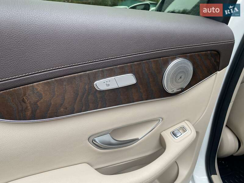 Внедорожник / Кроссовер Mercedes-Benz GLC-Class Coupe 2020 в Киеве