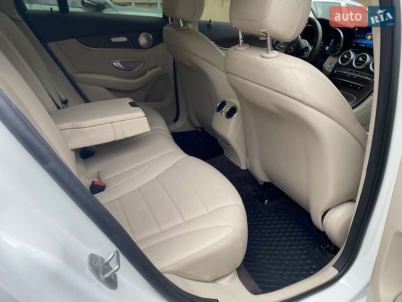 Внедорожник / Кроссовер Mercedes-Benz GLC-Class Coupe 2020 в Киеве