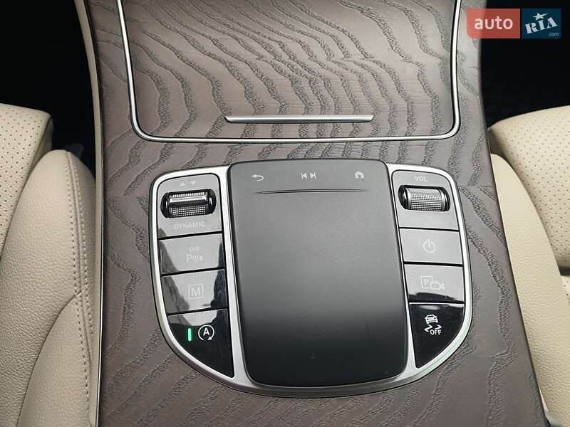 Внедорожник / Кроссовер Mercedes-Benz GLC-Class Coupe 2020 в Киеве