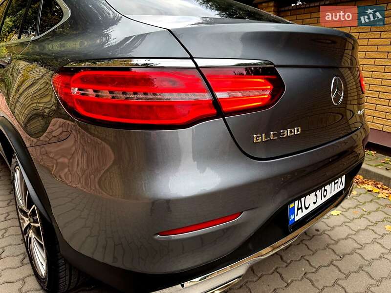 Позашляховик / Кросовер Mercedes-Benz GLC-Class Coupe 2017 в Хмельницькому фото 16 Позашляховик / Кросовер Mercedes-Benz GLC-Class Coupe 2017 в Хмельницькому