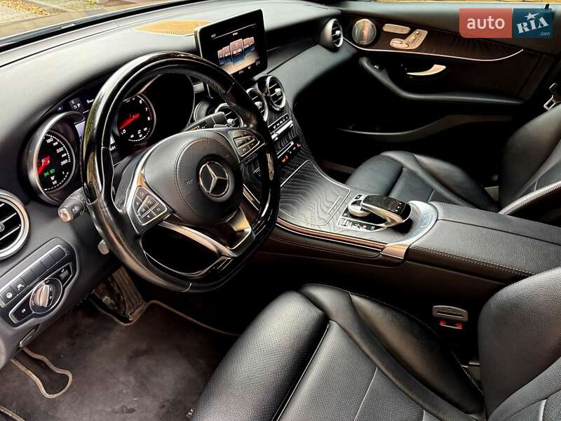 Позашляховик / Кросовер Mercedes-Benz GLC-Class Coupe 2017 в Хмельницькому фото 40 Позашляховик / Кросовер Mercedes-Benz GLC-Class Coupe 2017 в Хмельницькому